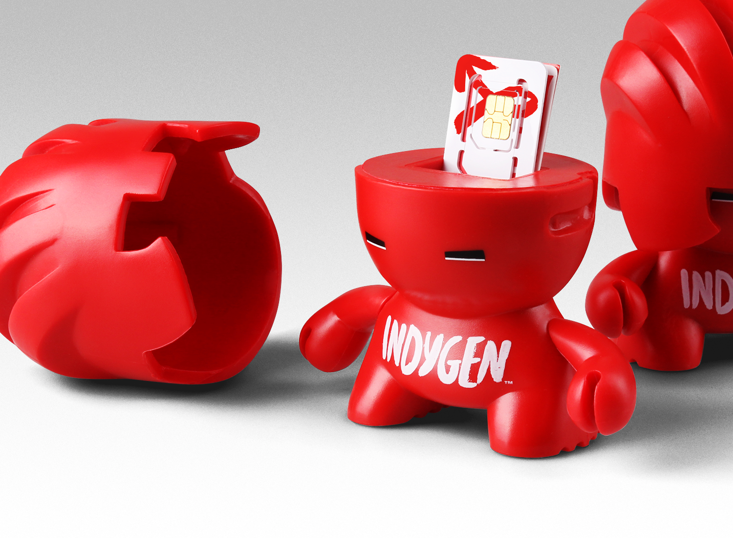 Indygen-by-Vodafone-Designed-by-Ciprian-Badalan-designer-toy-opened