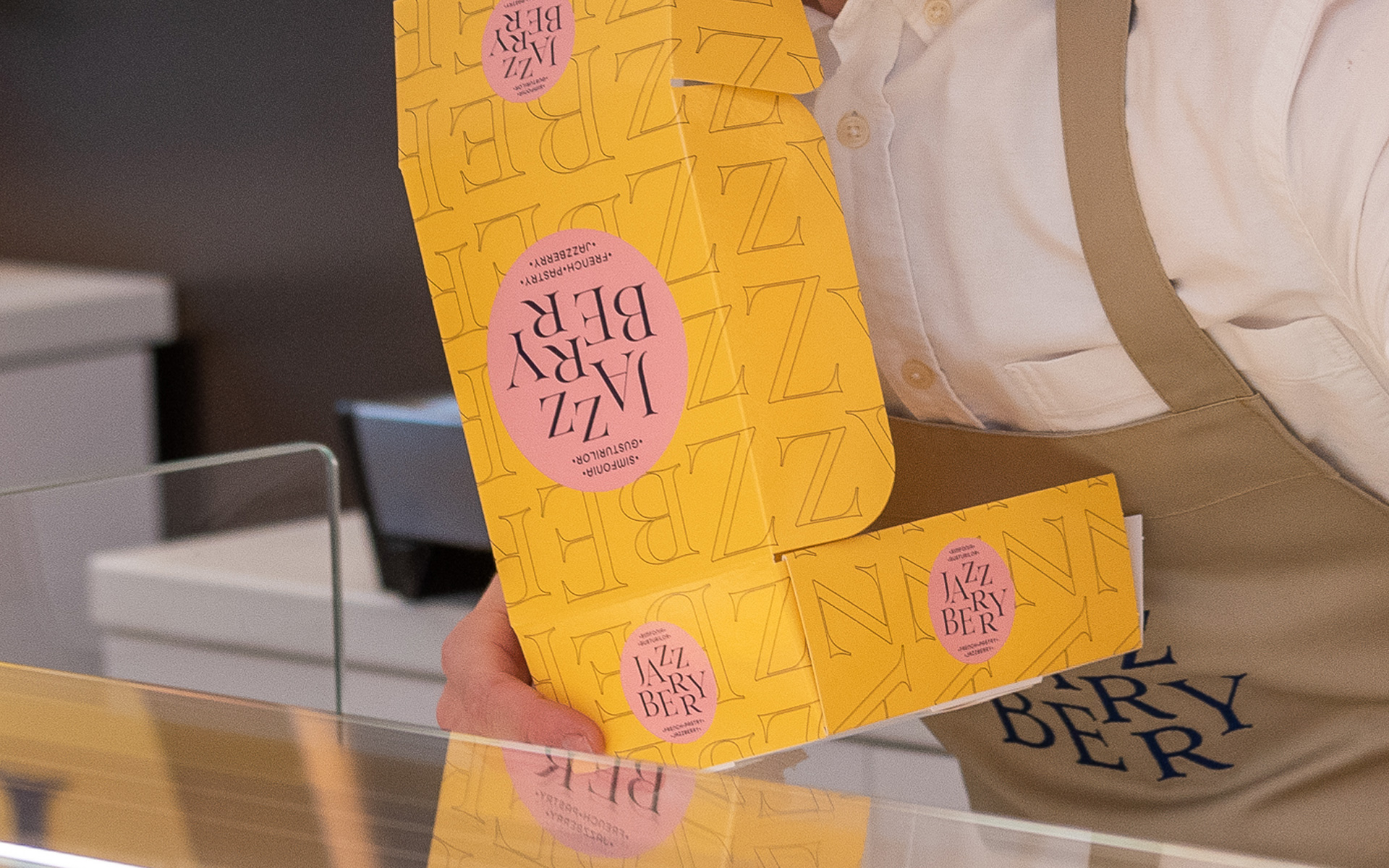 Jazzberry-webcase-05