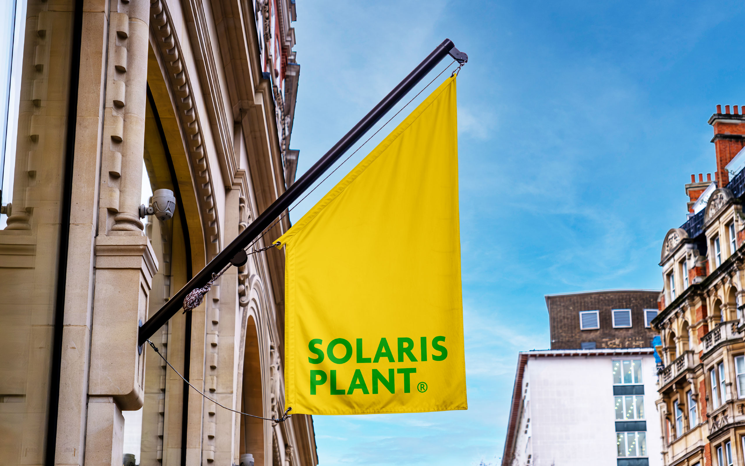 2-Solaris-2025-Corporate-4